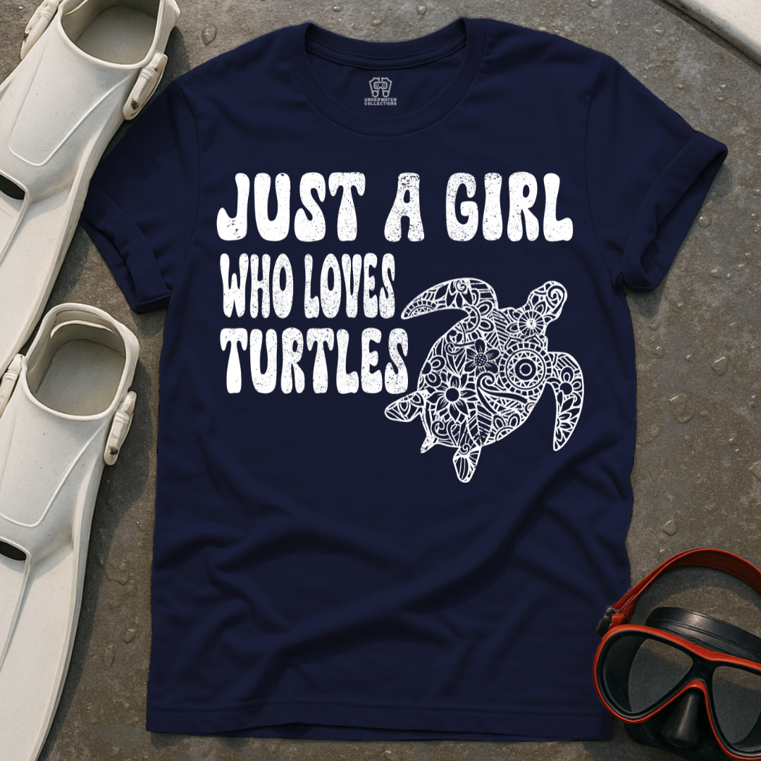 Girl That Loves Turtles T-Shirt