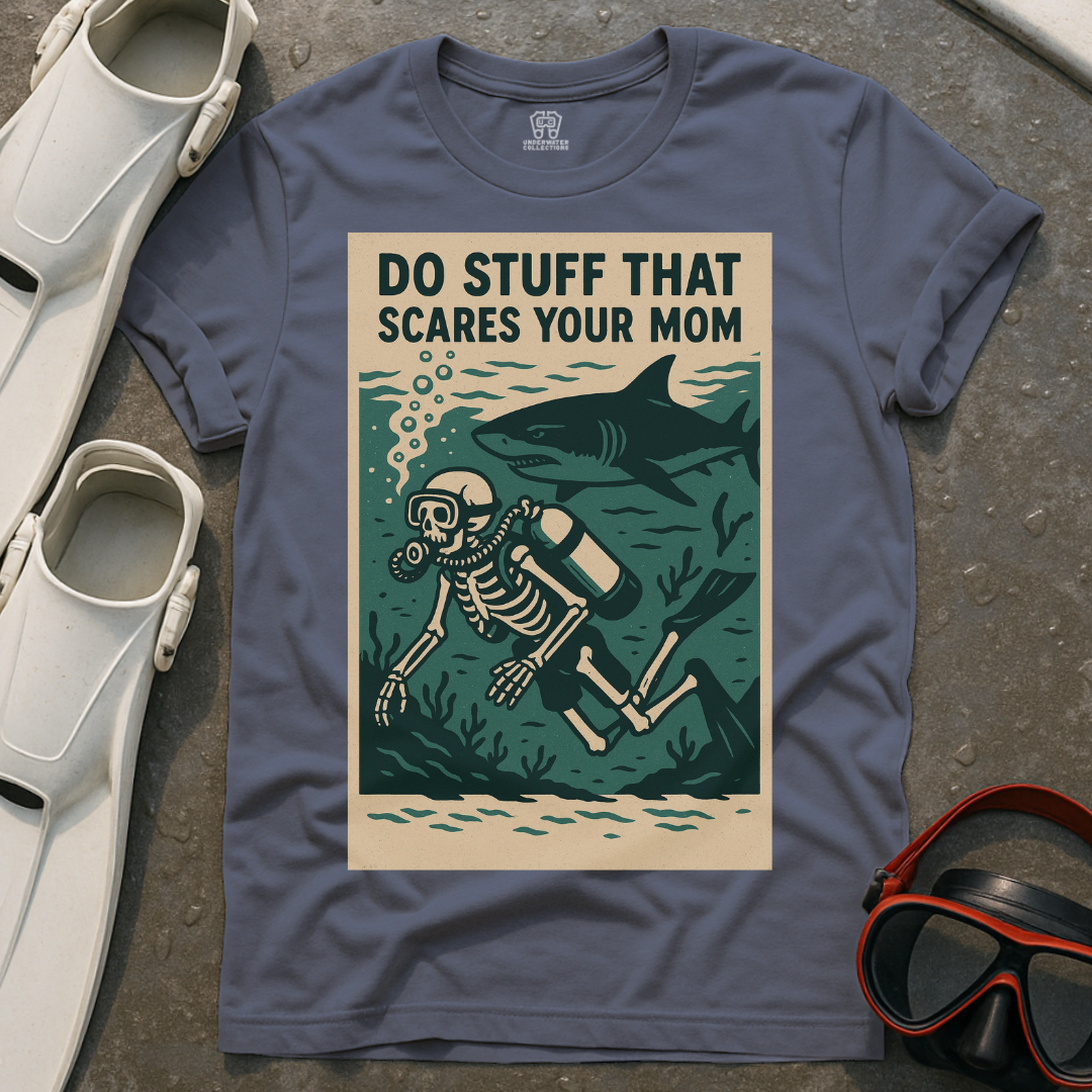 Diving Scare Your Mom T-Shirt