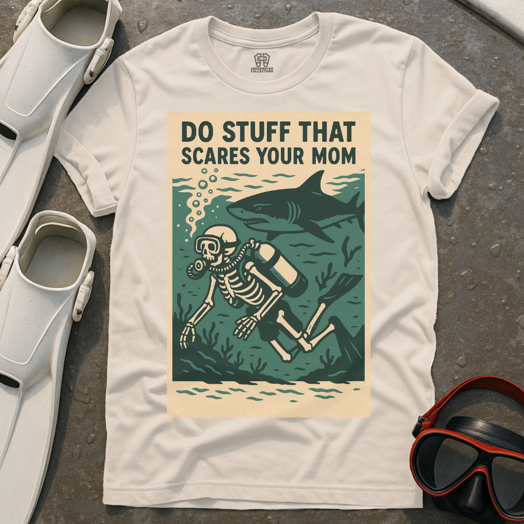 Diving Scare Your Mom T-Shirt